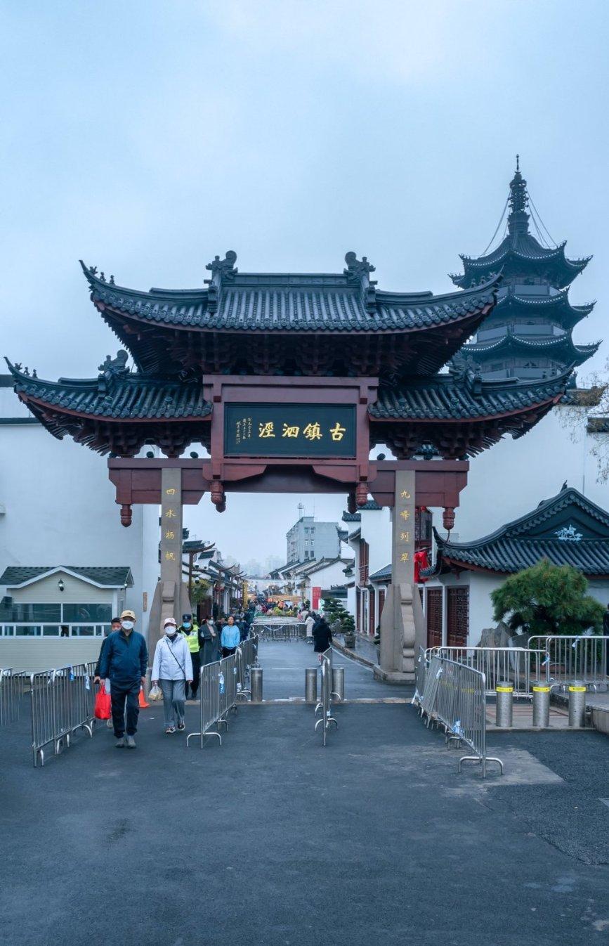 了解公司人员都有英文名,小伙贼坏,给老大起了一个傻子的英文名知识星球,探索无限智慧